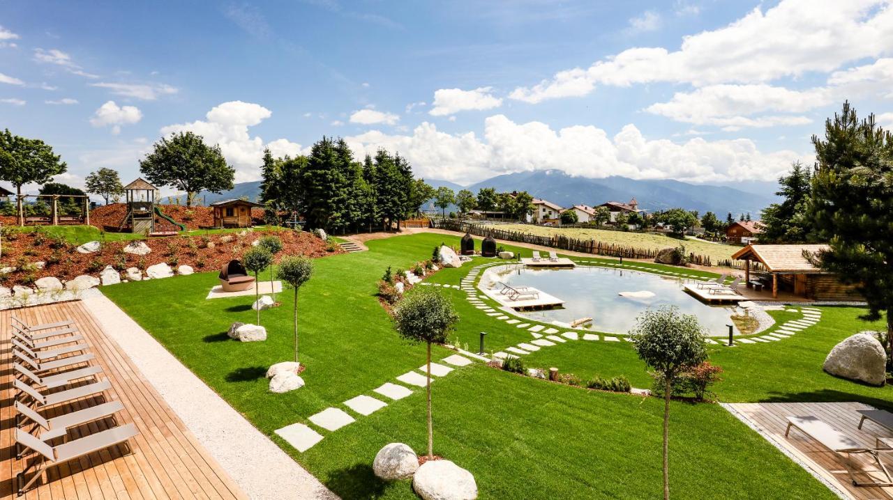 Sonnenberg Panorama Dolomites Wellbeing Hotel Maranza Exterior foto